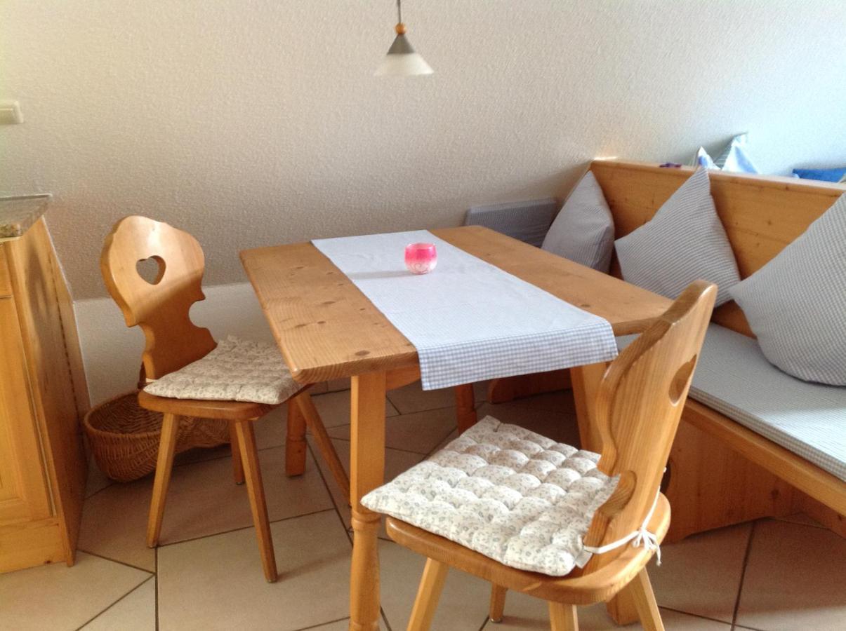 Urseetalblick Appartement Lenzkirch Buitenkant foto